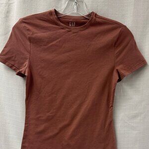 NWOT GAP Closet Knit Shirt - S Tall